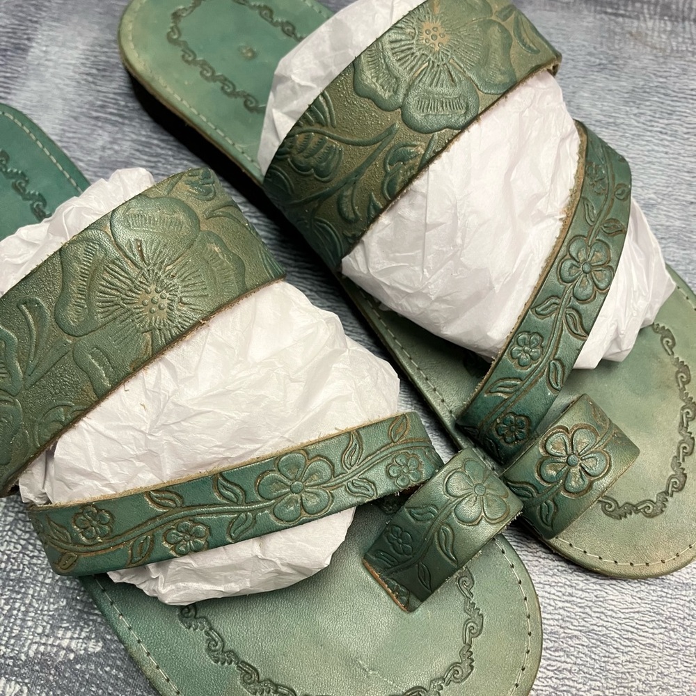 Green Boho Floral Embossed Leather Slide Sandals - Picture 3 of 8